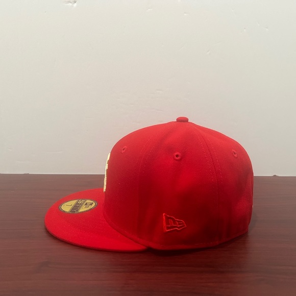 New Era, 59Fifty Fitted Hat, New York Yankees, Red & Yellow - Picture 5 of 10